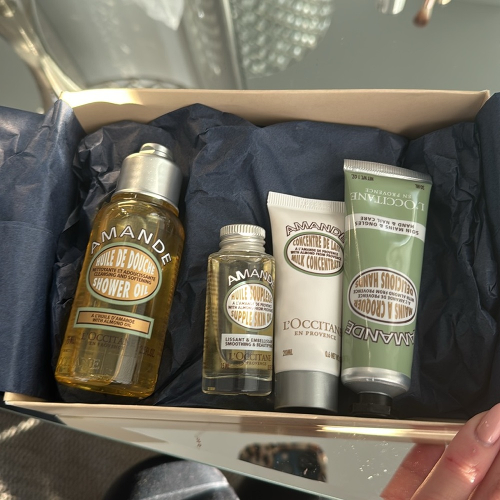 Gift set - Picture 2 of 2